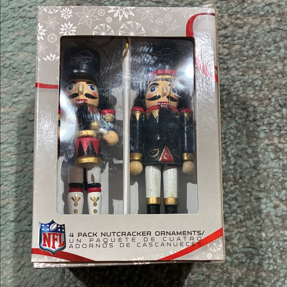 NFL Buffalo Bills Nutcracker Ornament Set